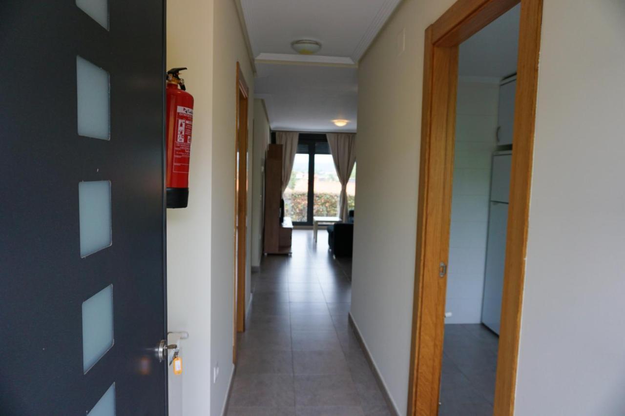 House With 2 Bedrooms In Cudon With Enclosed Garden 3 Km From The Beach Miengo Esterno foto